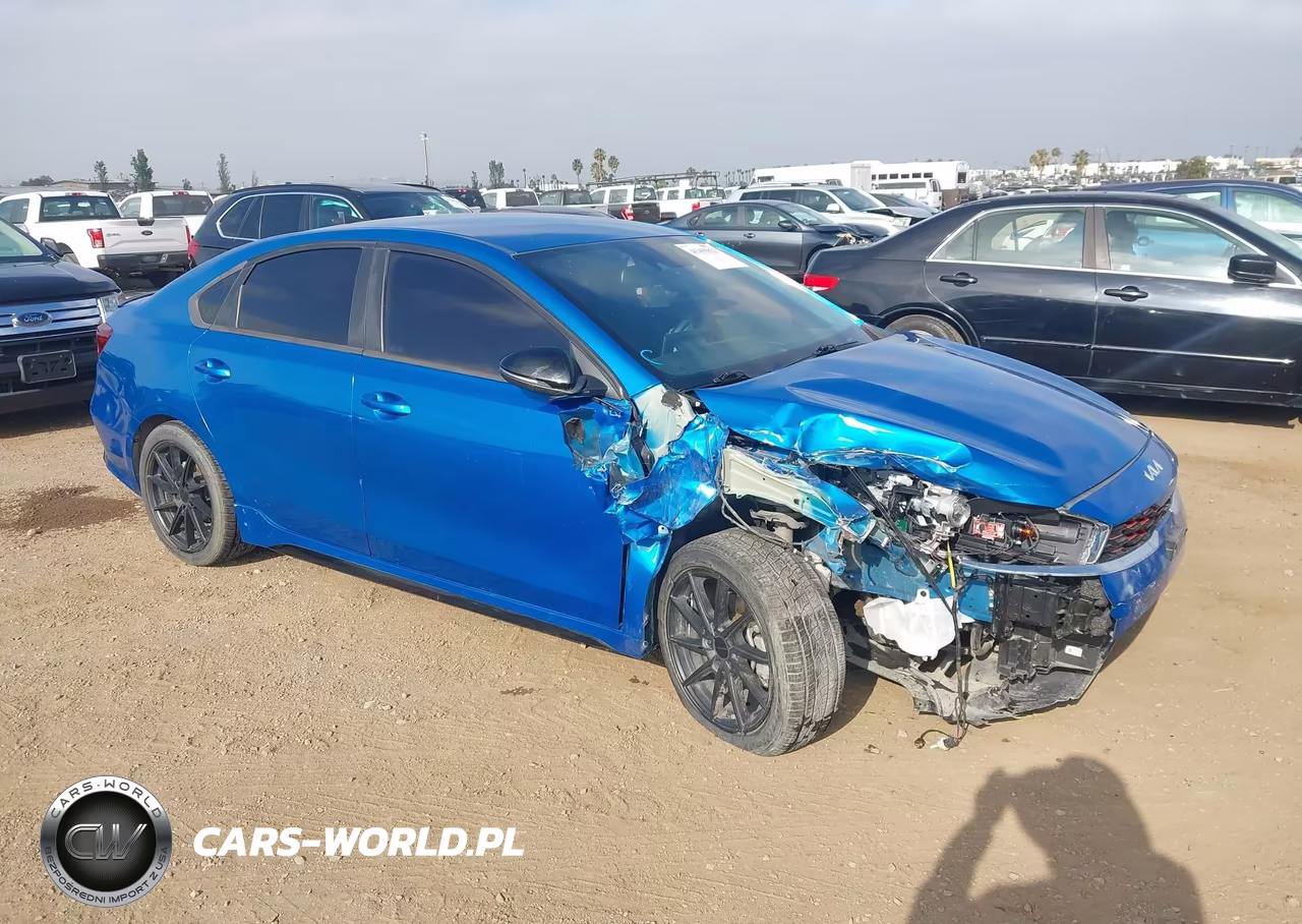 2022 Kia Forte Gt-Line – zdjęcie 1 z 17