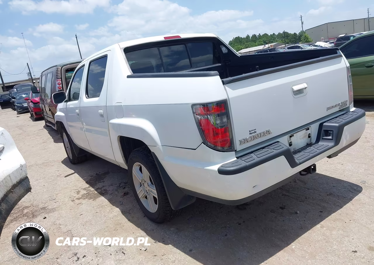2014 Honda Ridgeline Rtl VIN:5FPYK1F54EB005935 - 3