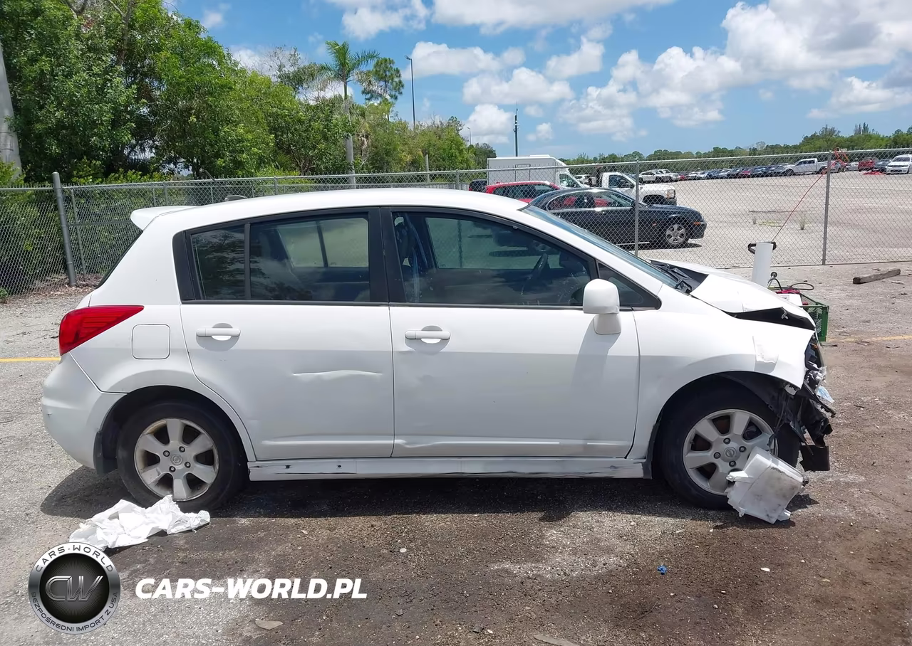 2011 Nissan Versa 1.8Sl VIN:3N1BC1CP7BL490489 - 13