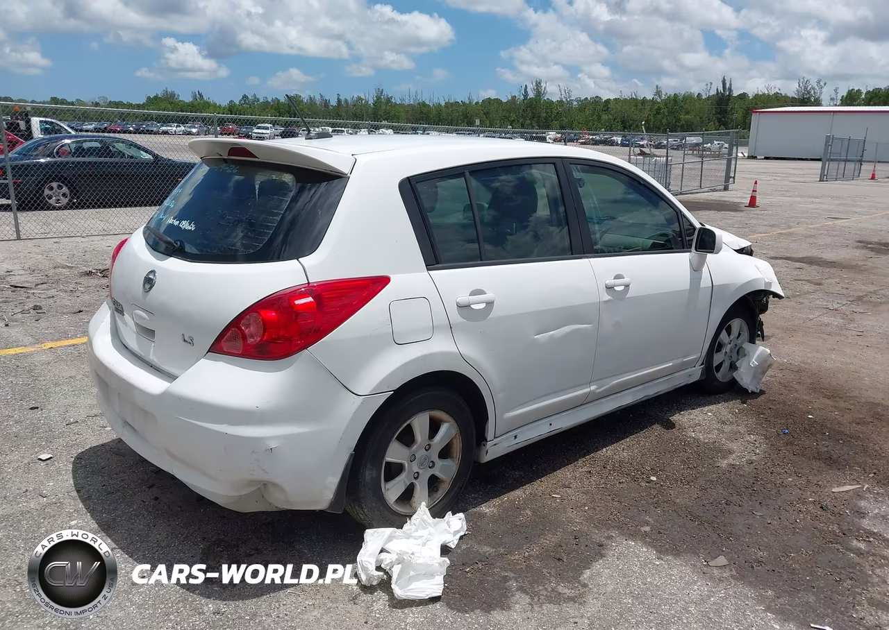 2011 Nissan Versa 1.8Sl VIN:3N1BC1CP7BL490489 - 4