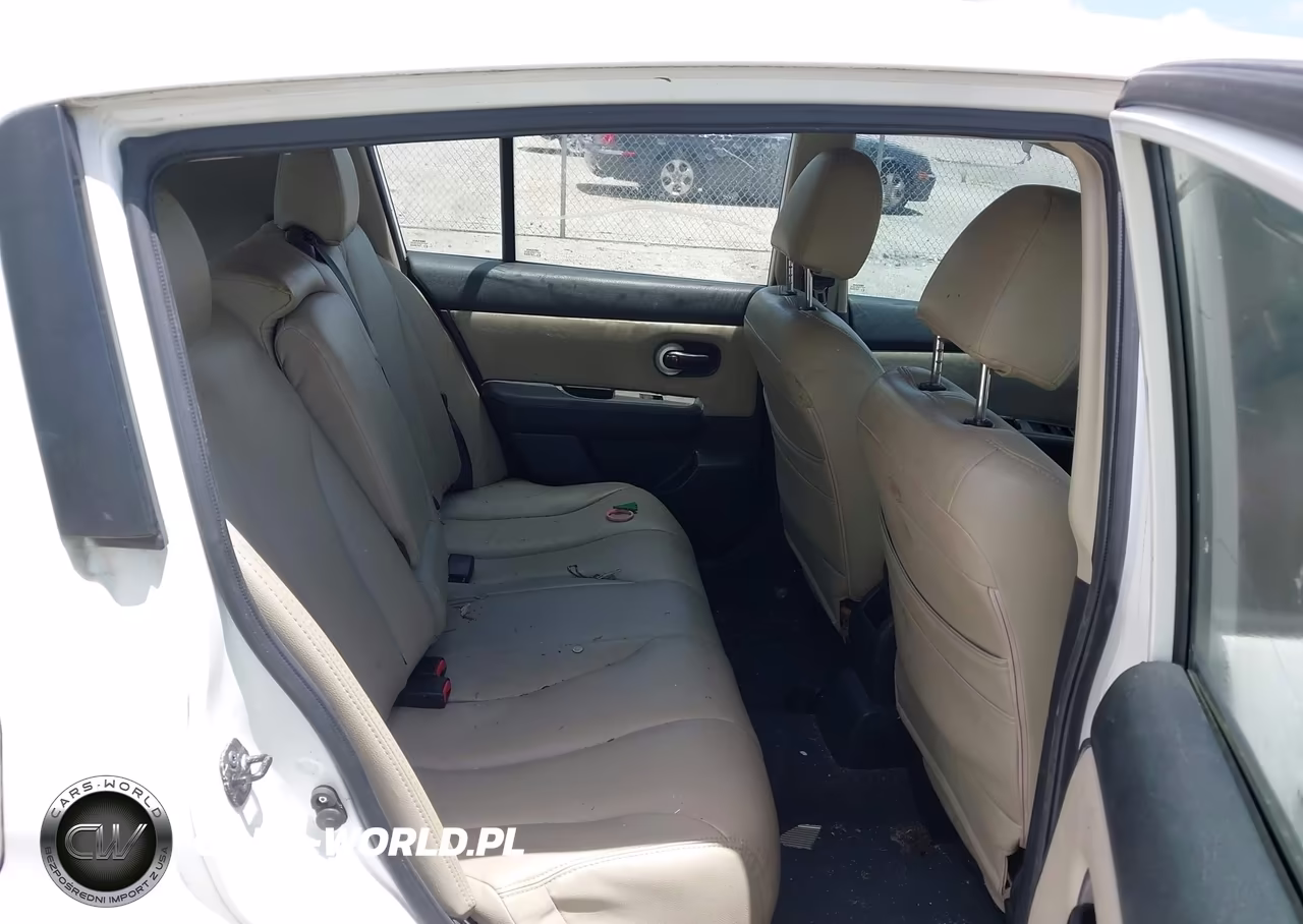 2011 Nissan Versa 1.8Sl VIN:3N1BC1CP7BL490489 - 8