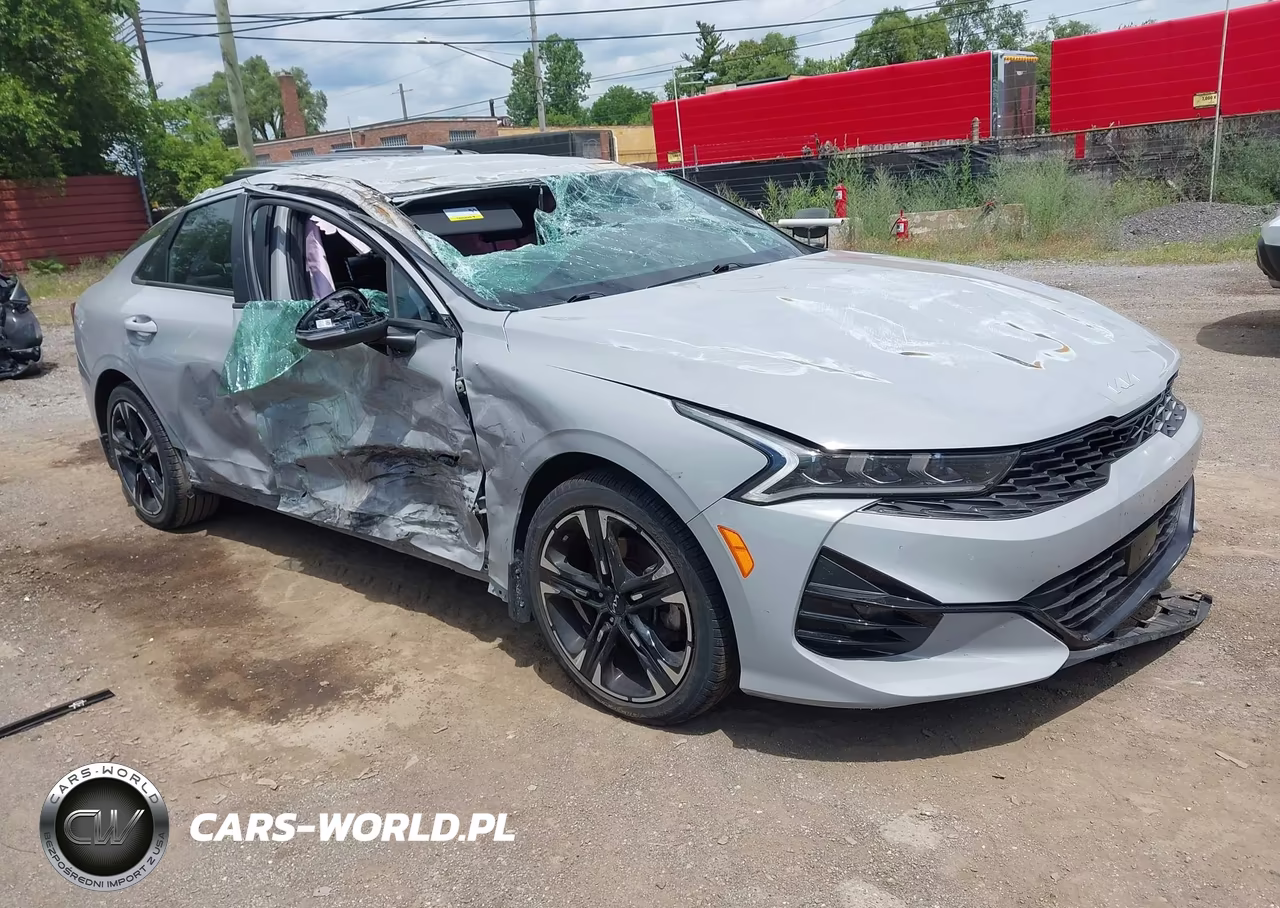 2024 Kia K5 Gt-Line – zdjęcie 1 z 17