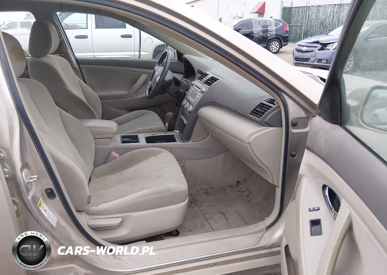 2009 Toyota Camry Le VIN:4T1BE46K69U334643 - 5
