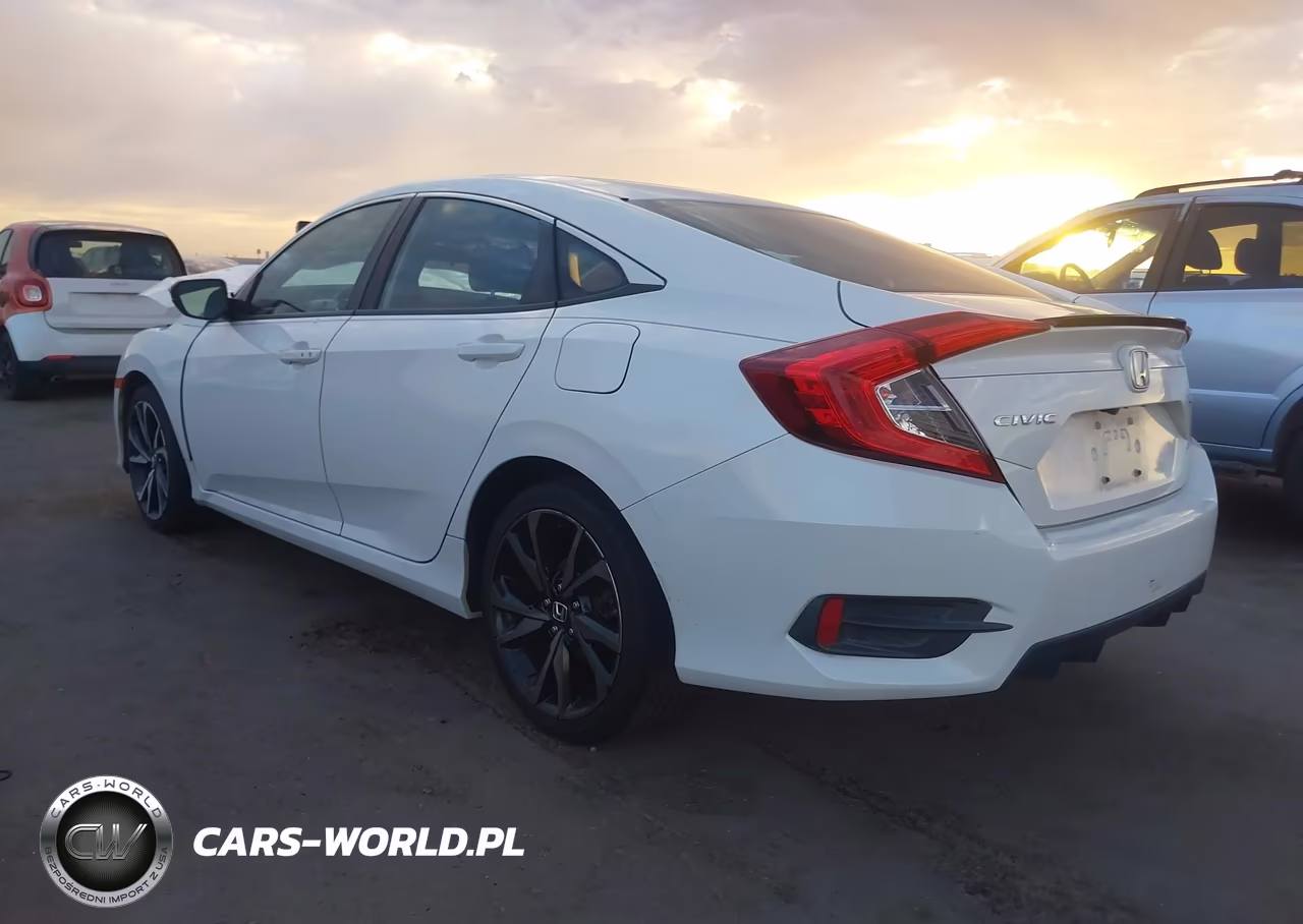 2019 Honda Civic Sport VIN:2HGFC2F81KH553881 - 3