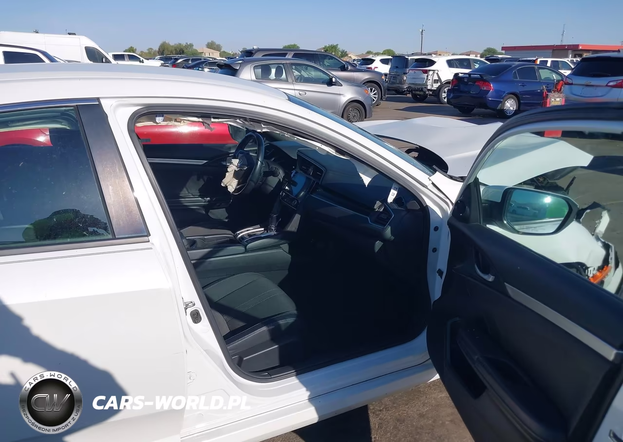 2019 Honda Civic Sport VIN:2HGFC2F81KH553881 - 5