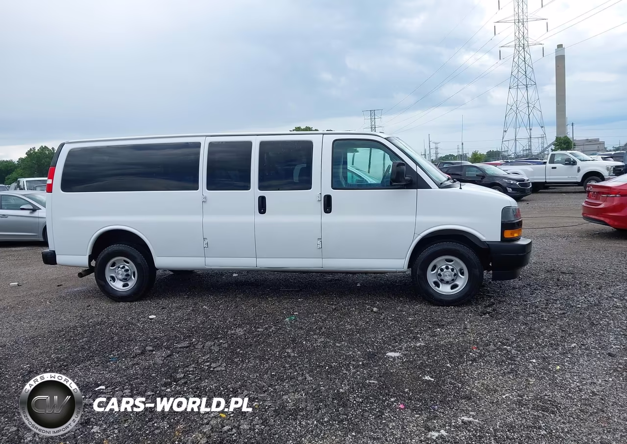 2021 Chevrolet Express Passenger Rwd 3500 Extended Wheelbase Ls VIN:1GAZGNFP7M1155402 - 13