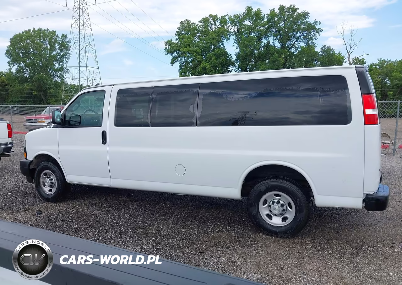 2021 Chevrolet Express Passenger Rwd 3500 Extended Wheelbase Ls VIN:1GAZGNFP7M1155402 - 14