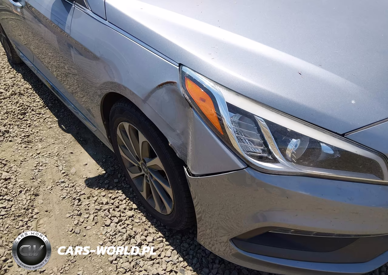 2015 Hyundai Sonata Sport VIN:5NPE34AF8FH135259 - 6