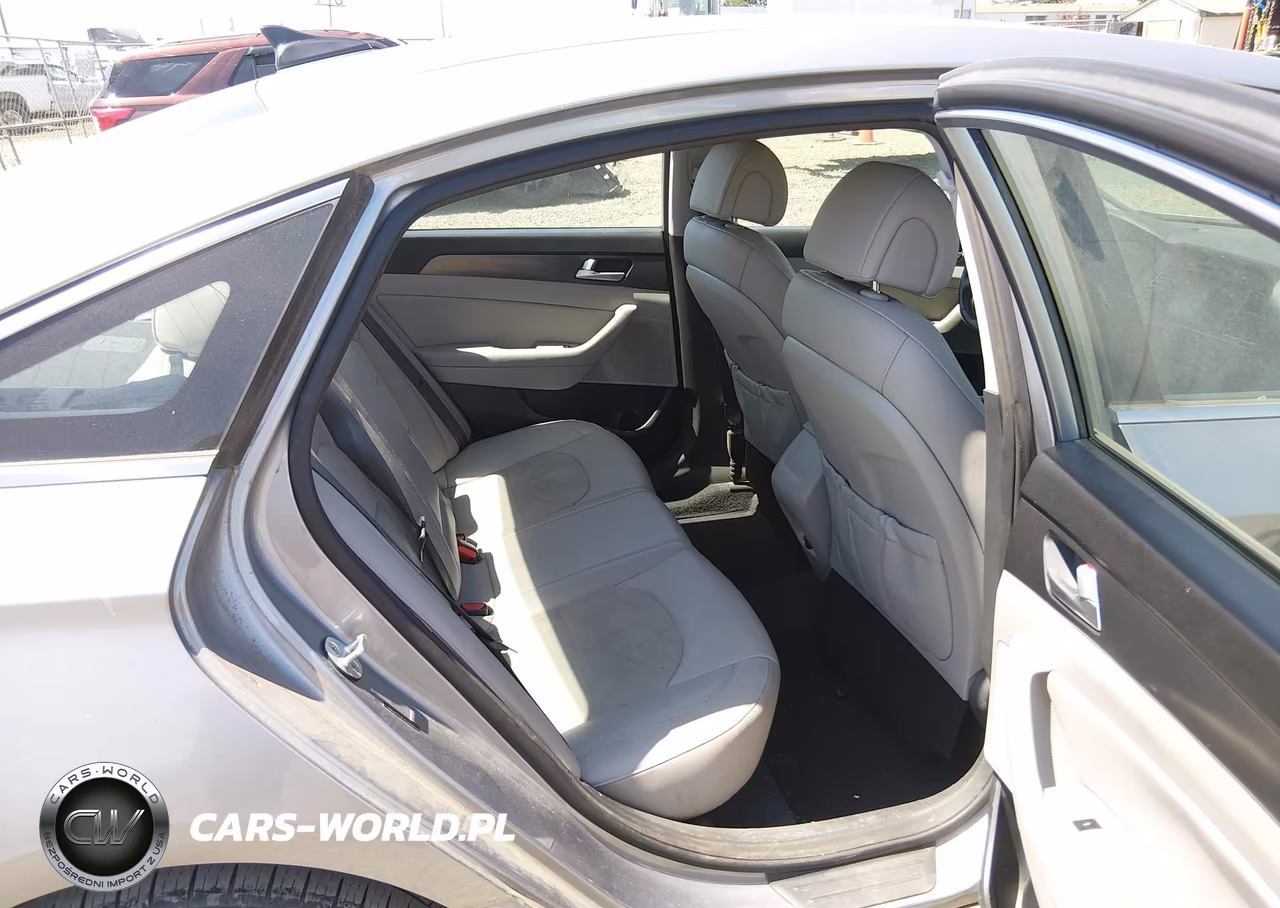 2015 Hyundai Sonata Sport VIN:5NPE34AF8FH135259 - 8