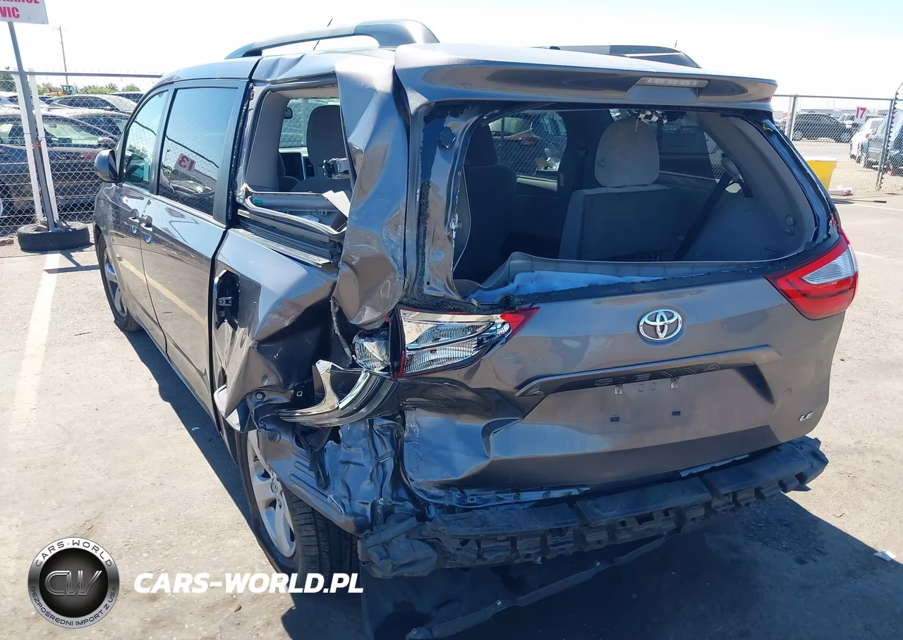 2016 Toyota Sienna Le 8 Passenger VIN:5TDKK3DC4GS764711 - 3