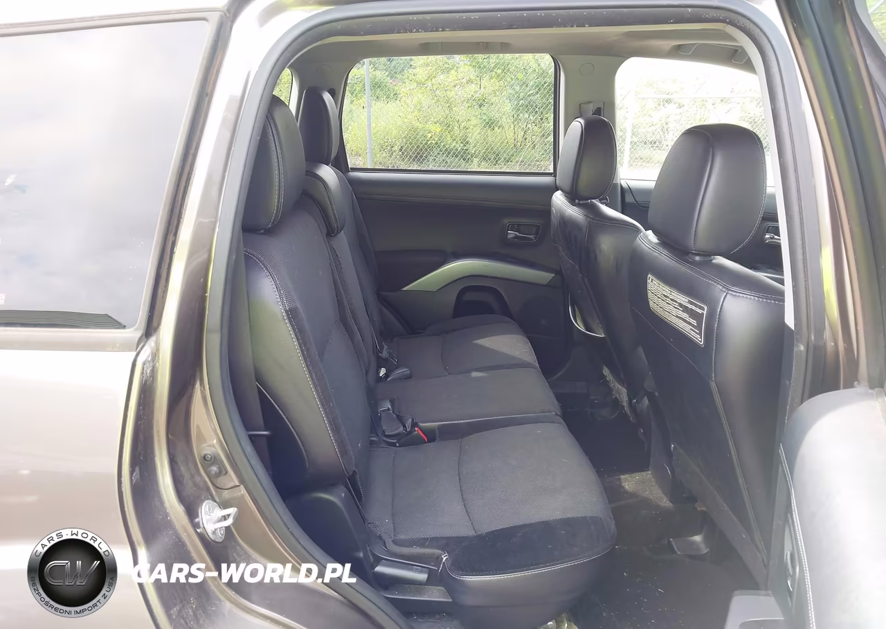 2011 Mitsubishi Outlander Se VIN:JA4JT3AW3BU037761 - 8