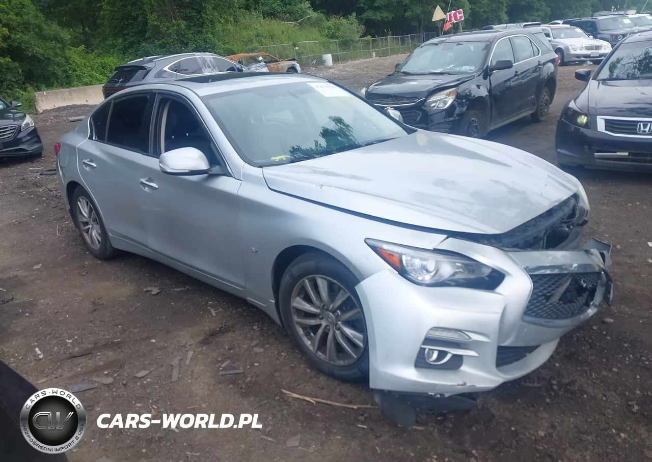 2015 Infiniti Q50 Premium – zdjęcie 1 z 12
