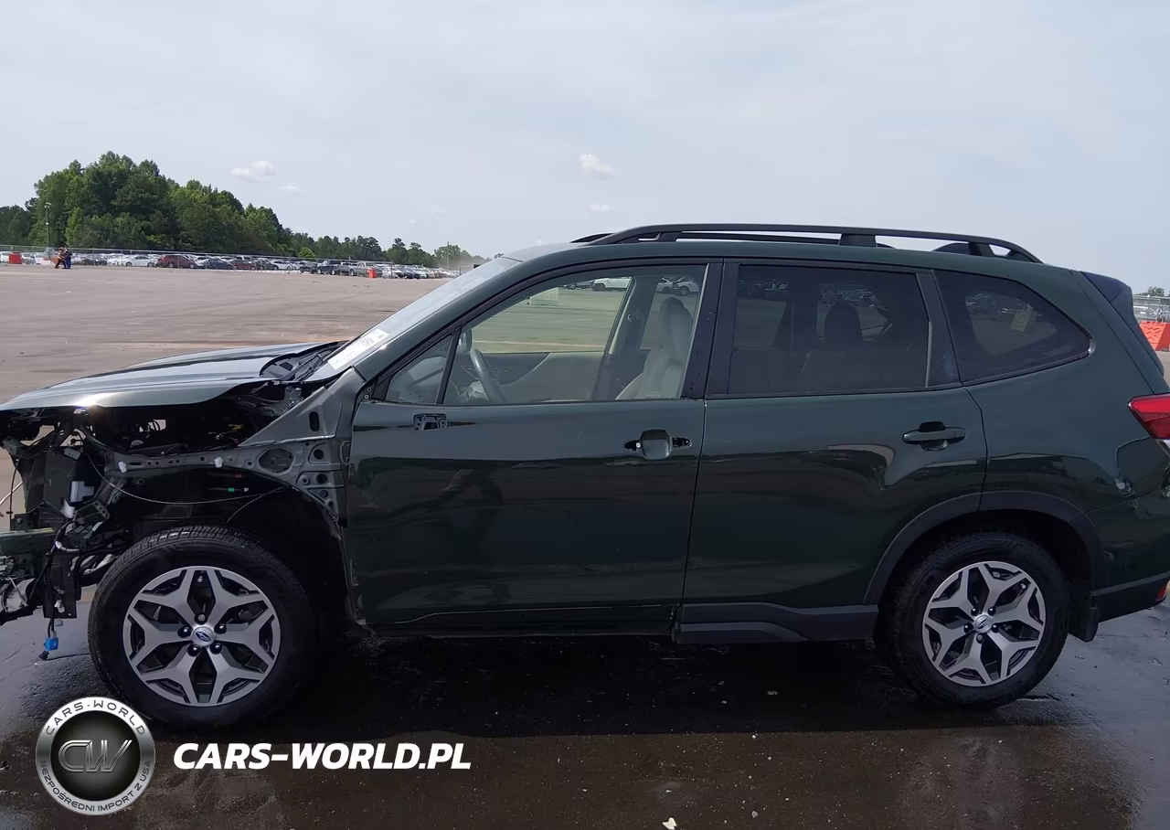 2024 Subaru Forester Premium VIN:JF2SKADC9RH514491 - 15