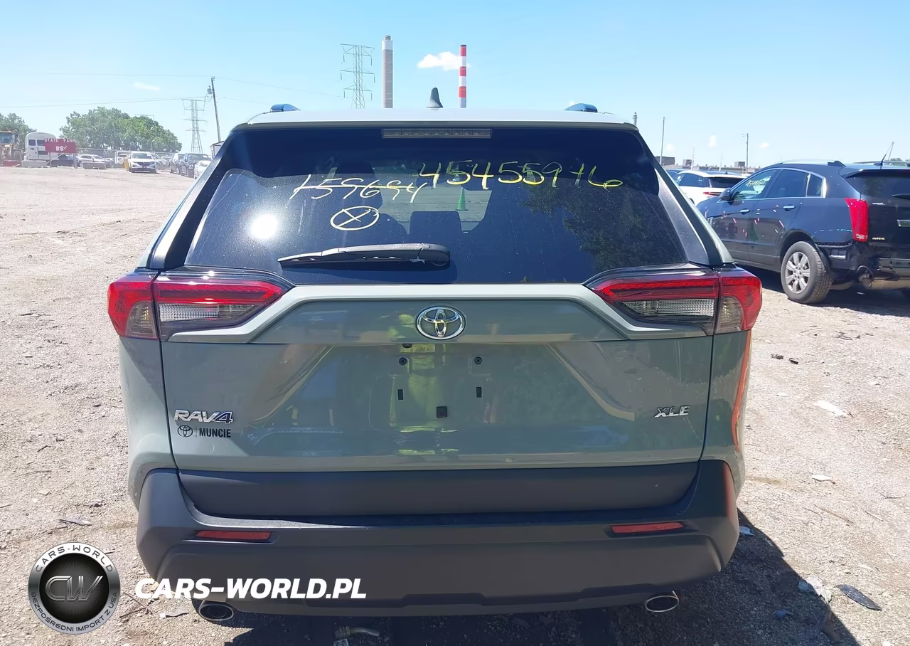 2021 Toyota Rav4 Xle VIN:2T3W1RFV7MW159694 - 16