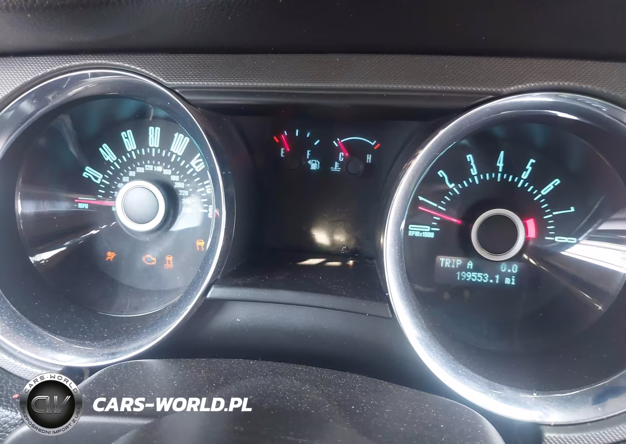 2013 Ford Mustang V6-V6 Premium VIN:1ZVBP8AM0D5206087 - 7