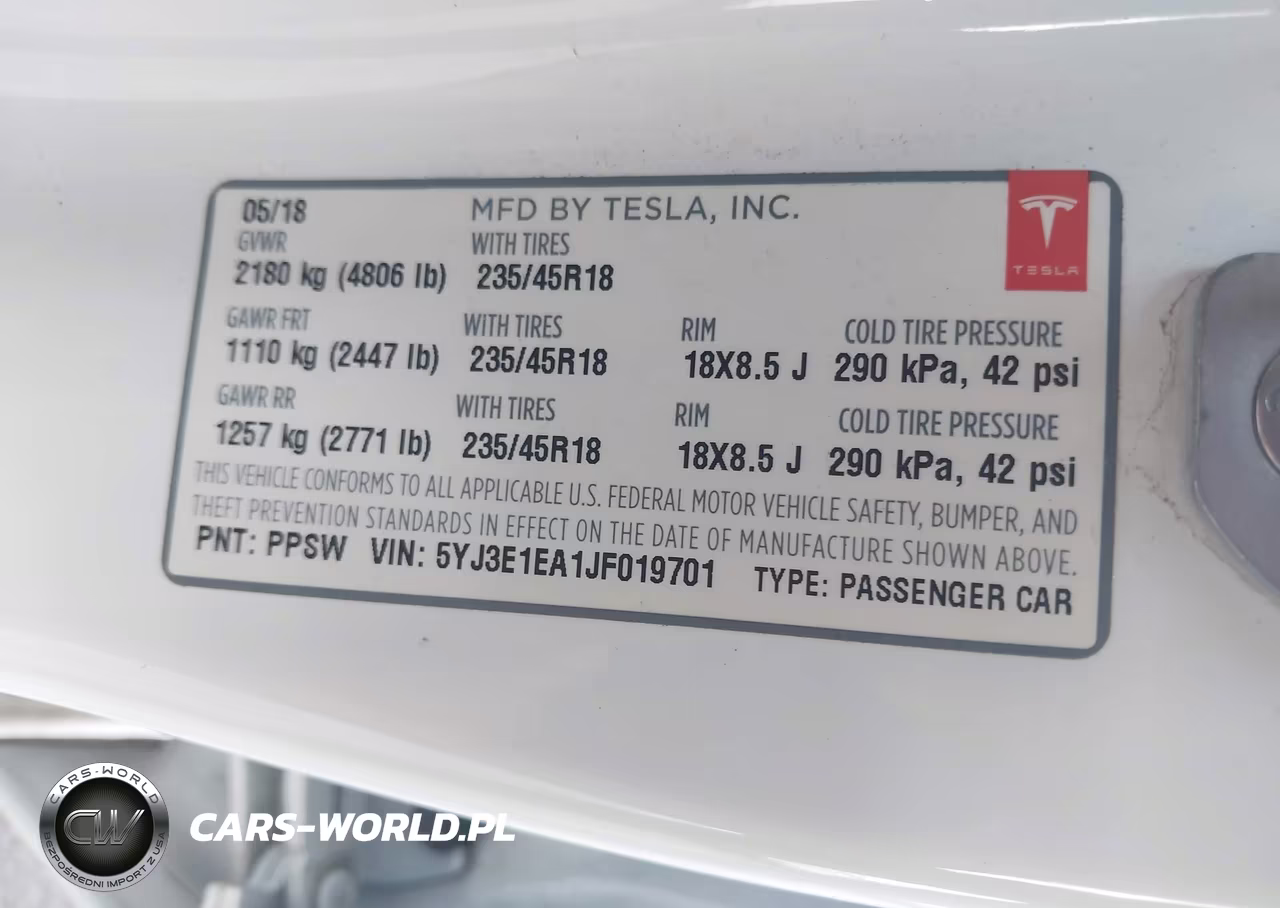 2018 Tesla Model 3 Long Range-Mid Range VIN:5YJ3E1EA1JF019701 - 9