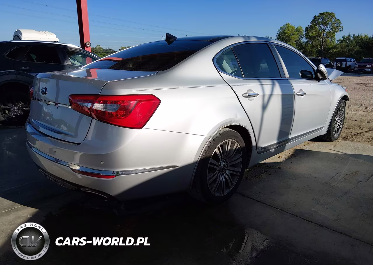 2016 Kia Cadenza Premium VIN:KNALN4D76G5220721 - 4