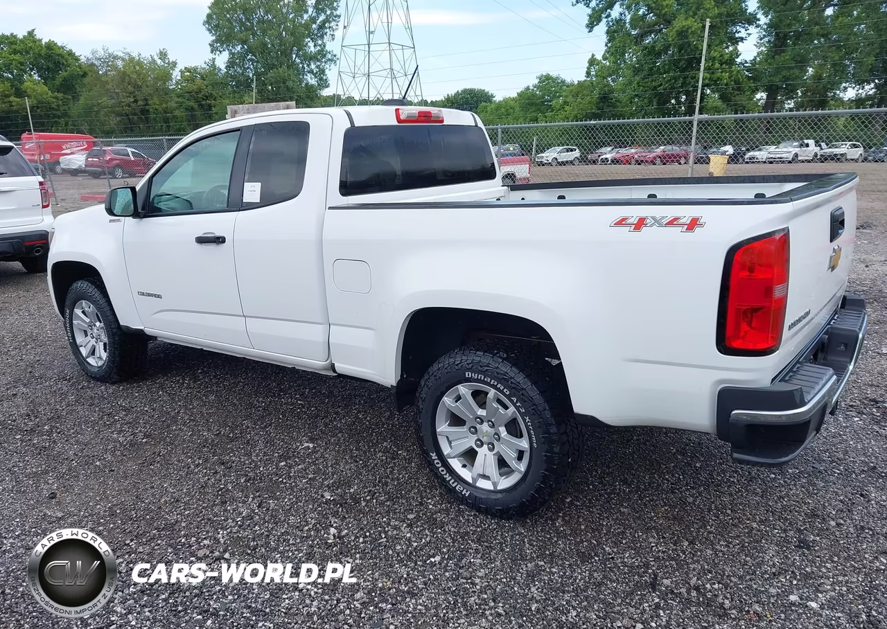 2017 Chevrolet Colorado 4Wd Wt VIN:1GCRTBE14H1251640 - 3