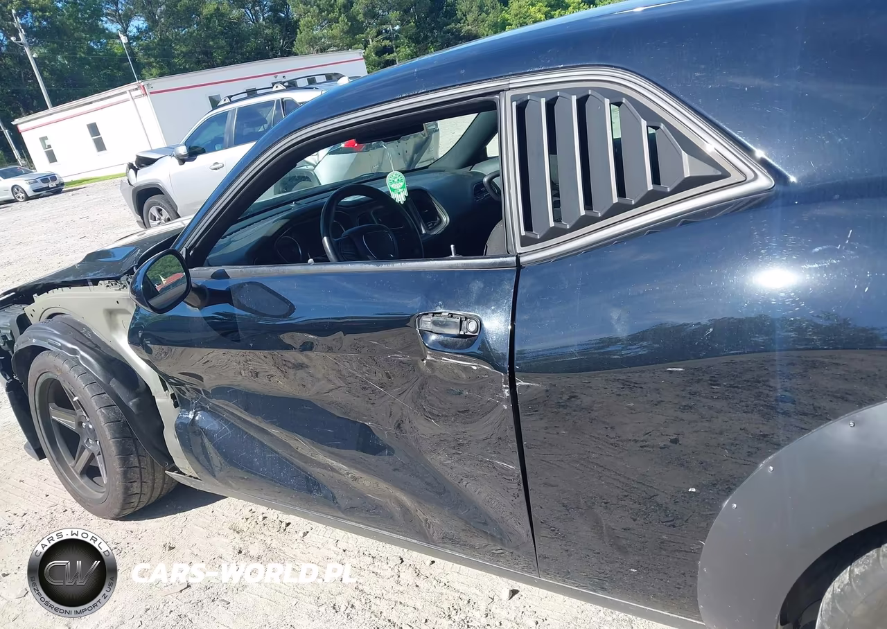 2023 Dodge Challenger Sxt VIN:2C3CDZAGXPH602223 - 6