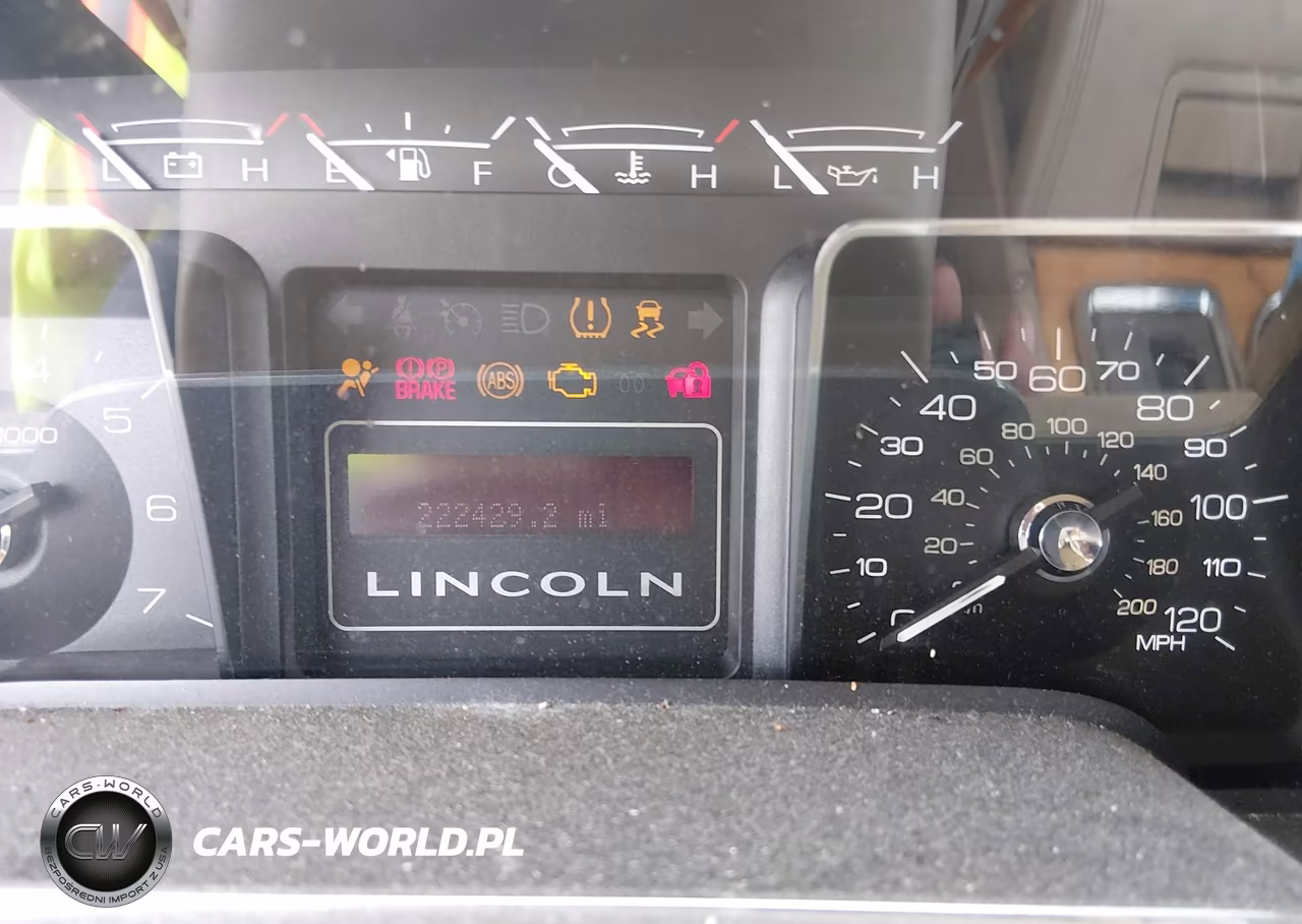2010 Lincoln Navigator L VIN:5LMJJ3J5XAEJ07132 - 7