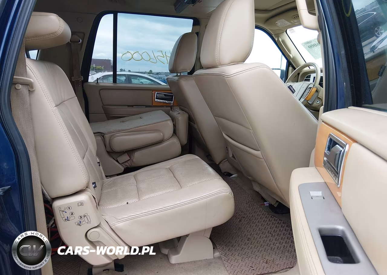 2010 Lincoln Navigator L VIN:5LMJJ3J5XAEJ07132 - 8