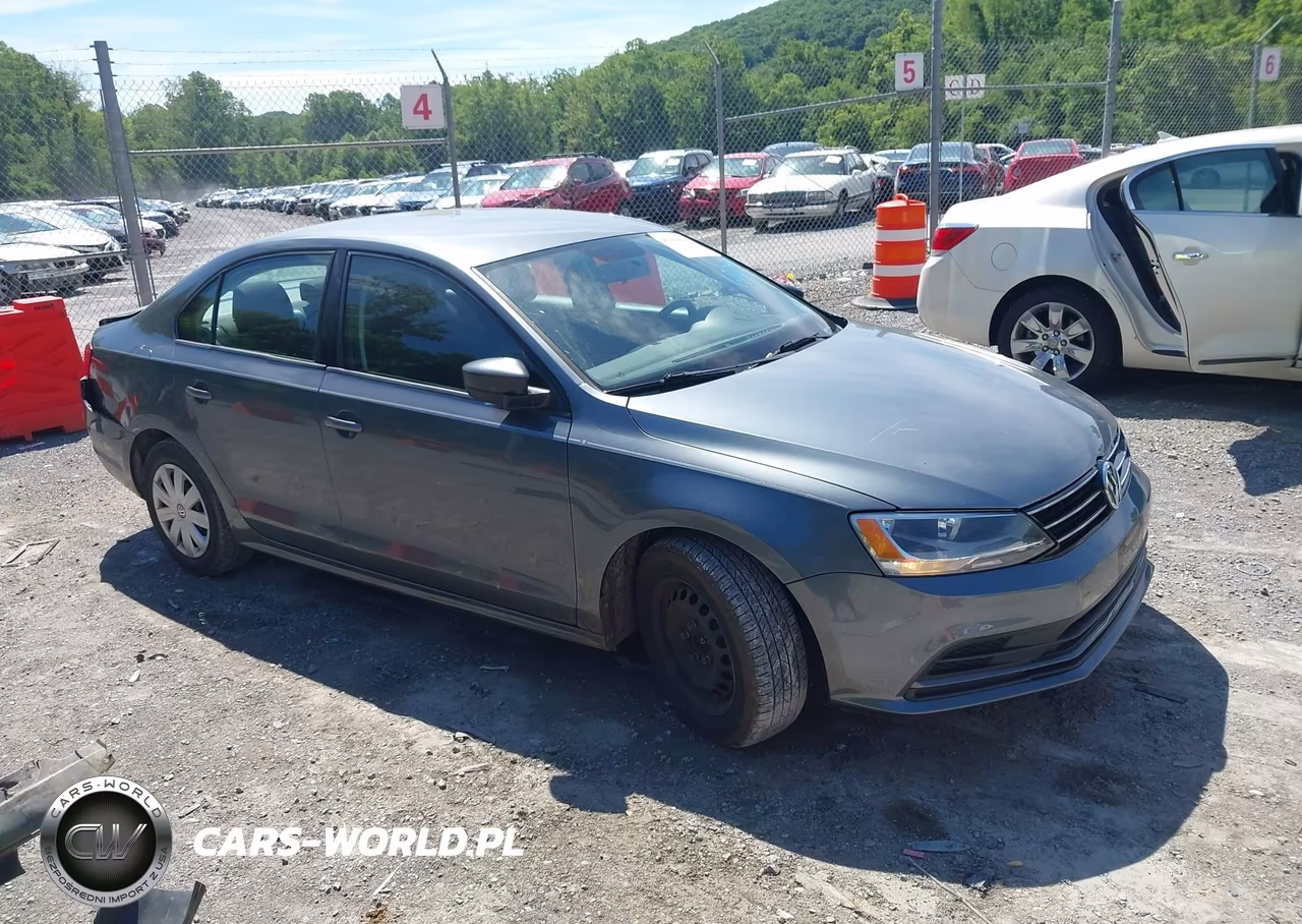 2015 Volkswagen Jetta 2.0L S – zdjęcie 1 z 16
