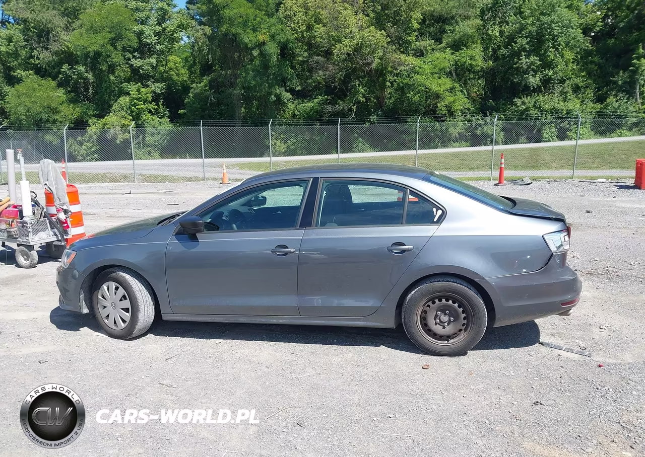 2015 Volkswagen Jetta 2.0L S VIN:3VW2K7AJ5FM320730 - 14