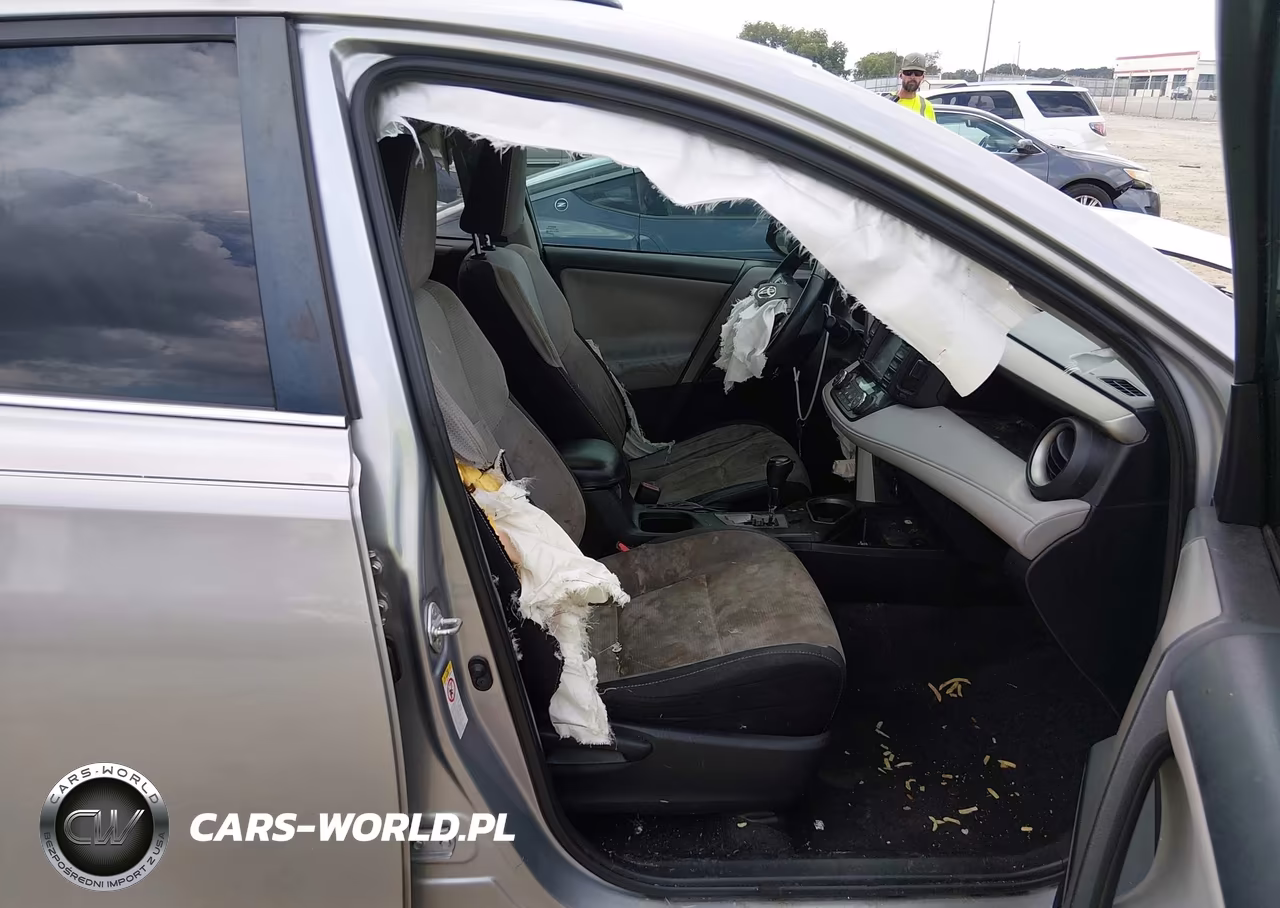 2016 Toyota Rav4 Xle VIN:2T3WFREV6GW246915 - 5