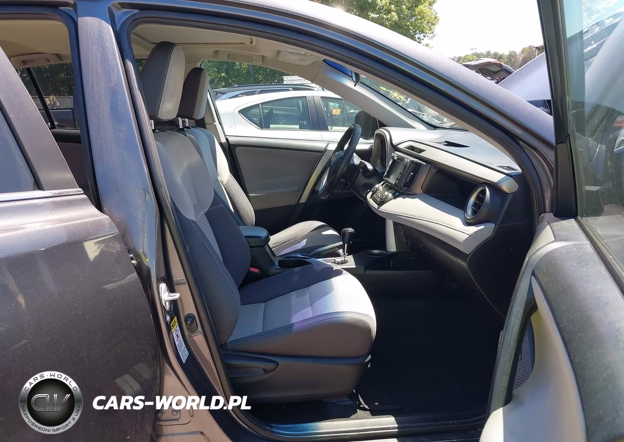 2014 Toyota Rav4 Xle VIN:2T3RFREV0EW173146 - 5