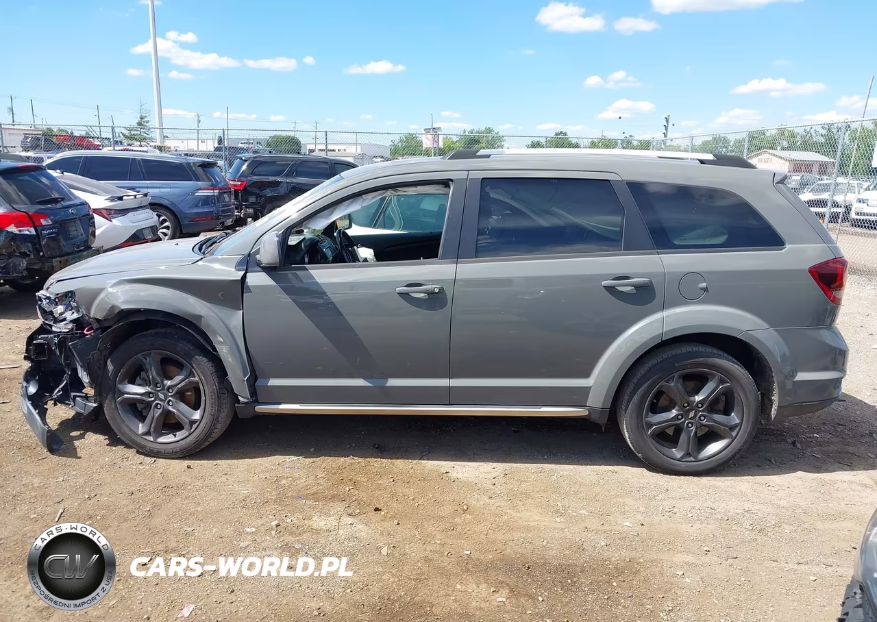 2020 Dodge Journey Crossroad VIN:3C4PDCGB5LT188680 - 15
