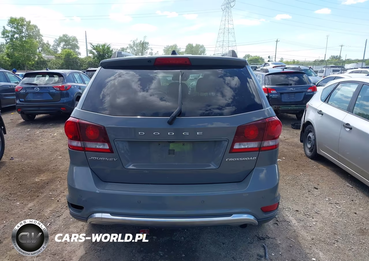 2020 Dodge Journey Crossroad VIN:3C4PDCGB5LT188680 - 17