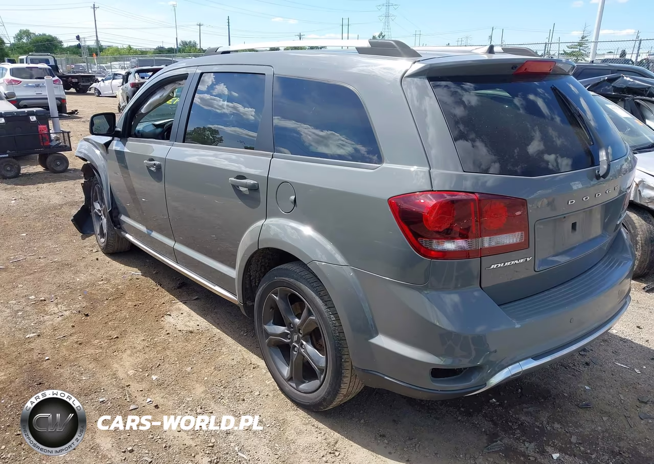 2020 Dodge Journey Crossroad VIN:3C4PDCGB5LT188680 - 3