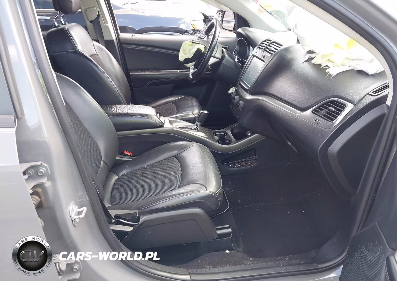 2020 Dodge Journey Crossroad VIN:3C4PDCGB5LT188680 - 5