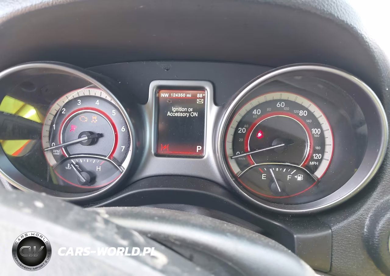2020 Dodge Journey Crossroad VIN:3C4PDCGB5LT188680 - 7