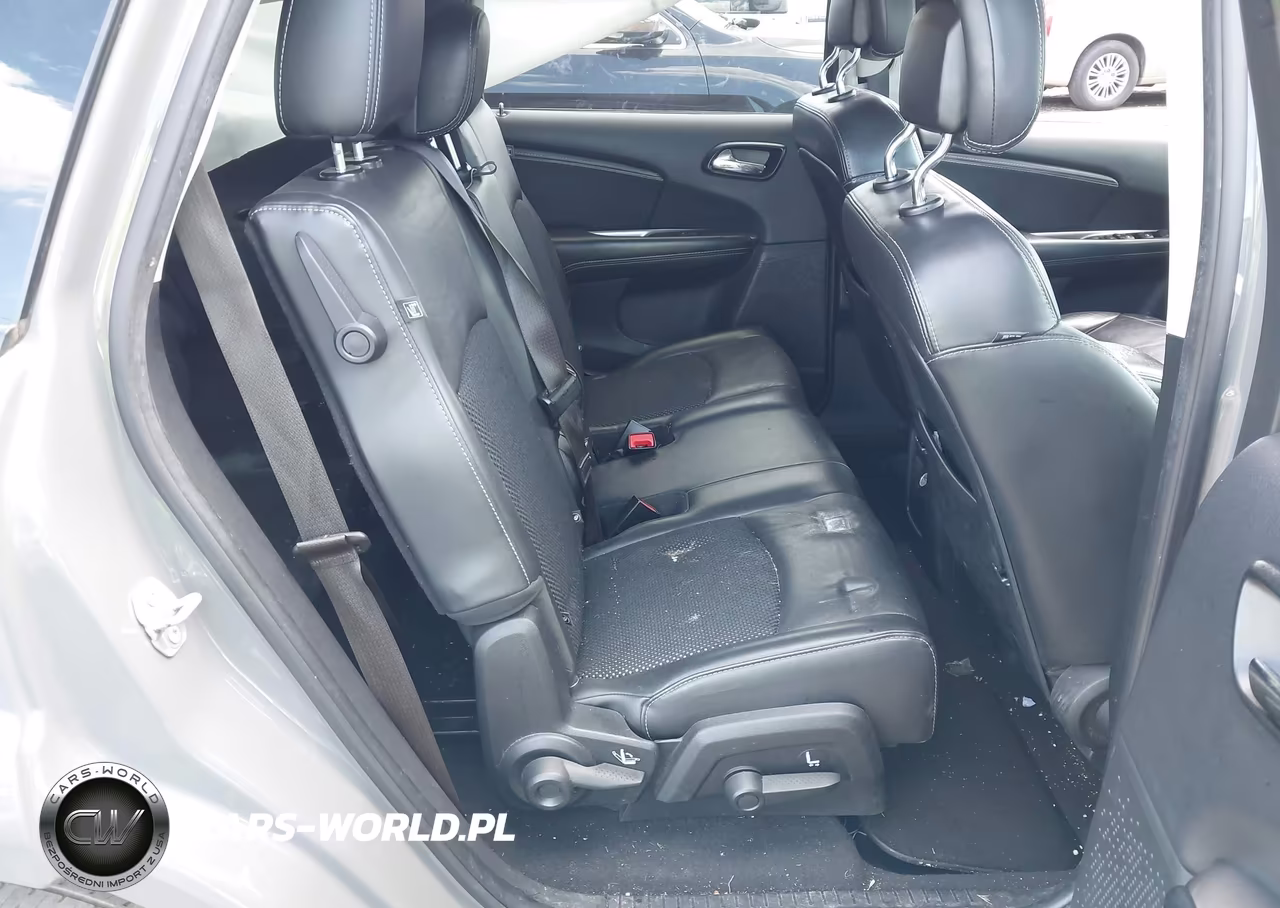 2020 Dodge Journey Crossroad VIN:3C4PDCGB5LT188680 - 8
