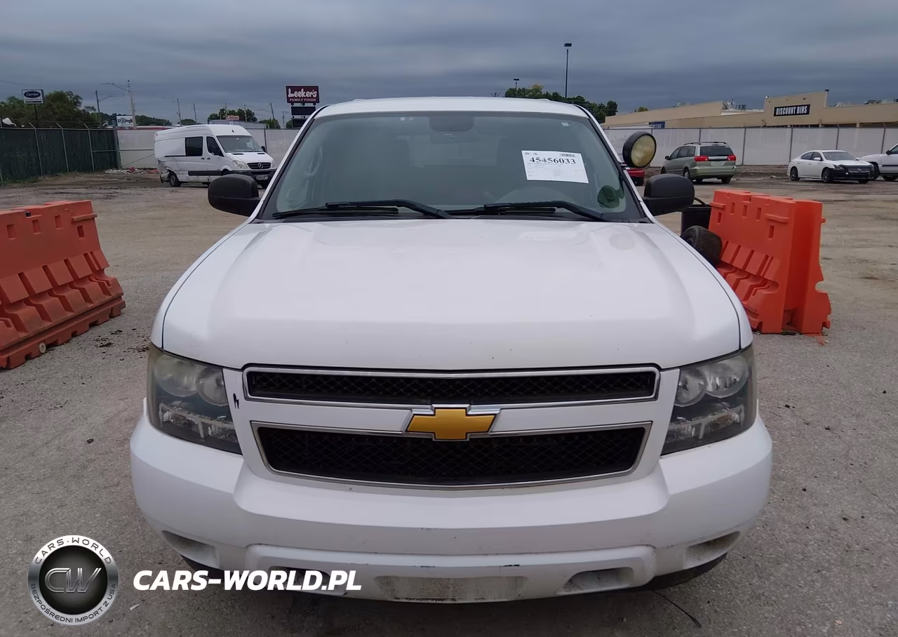 2014 Chevrolet Tahoe Commercial VIN:1GNLC2E07ER150609 - 12