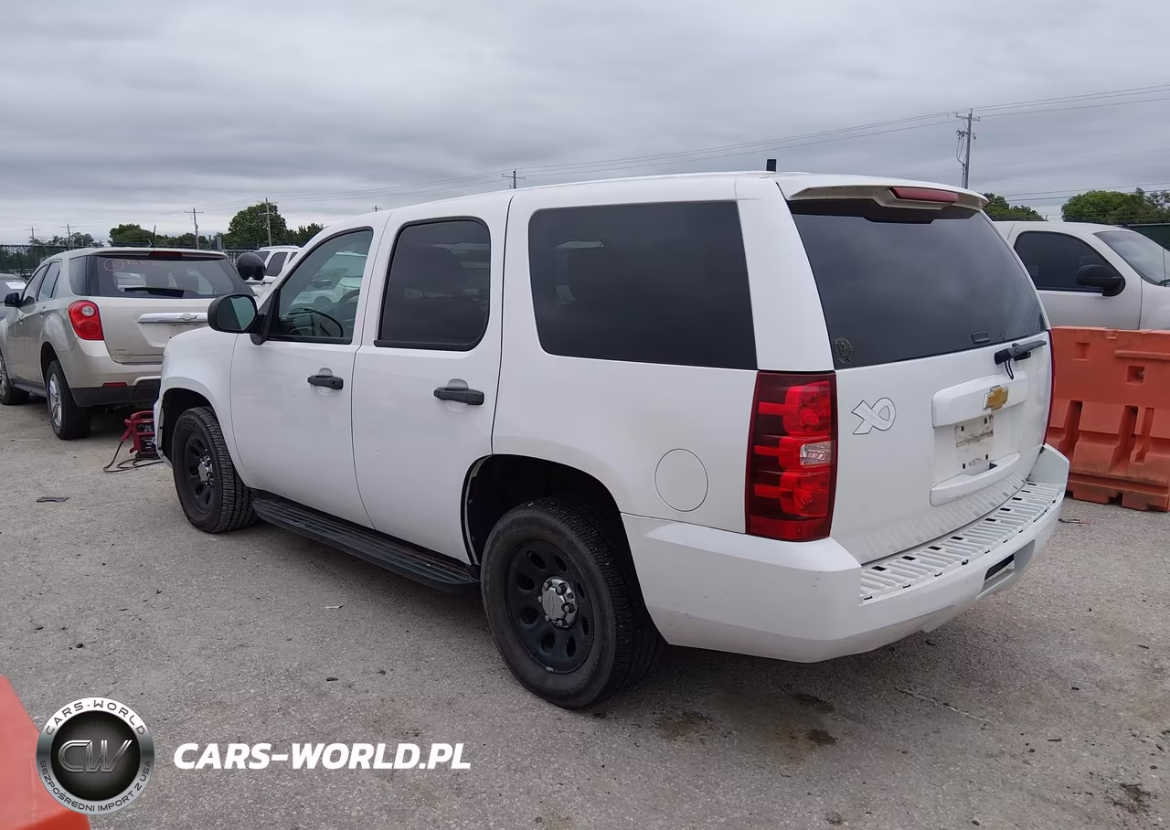 2014 Chevrolet Tahoe Commercial VIN:1GNLC2E07ER150609 - 3