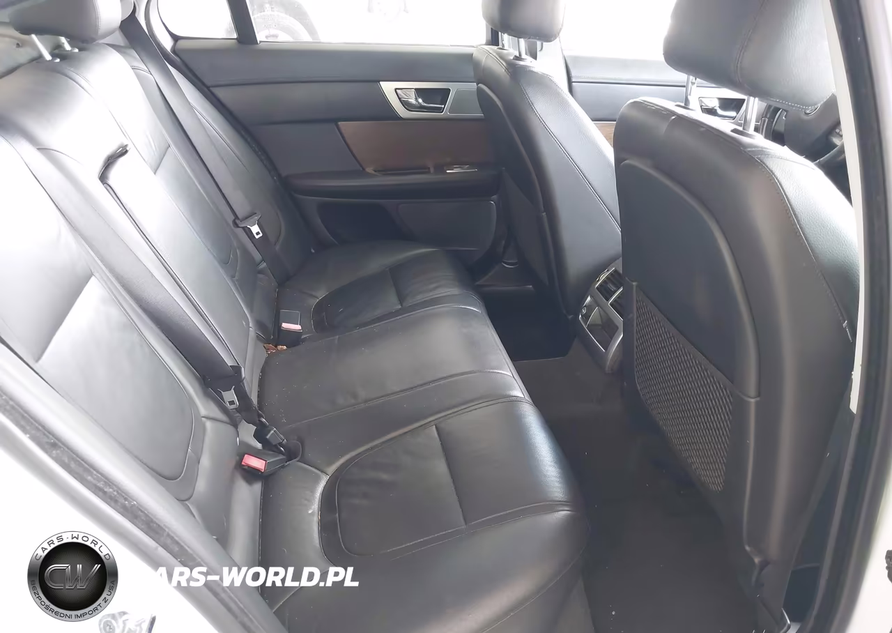 2014 Jaguar Xf I4 T VIN:SAJWA0ES3EPU18974 - 8