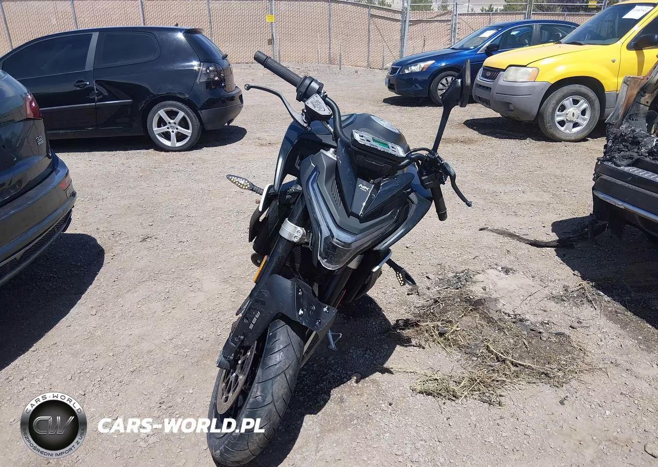 2024 Cf Moto 800Nk VIN:LCEPEYL42R6000475 - 5