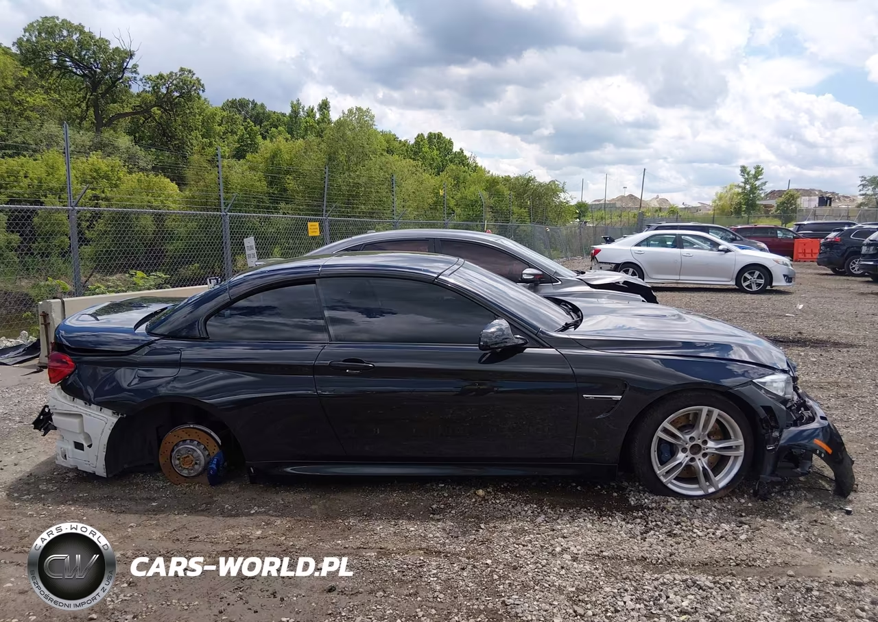 2015 BMW M4 VIN:WBS3U9C54FJ967932 - 13