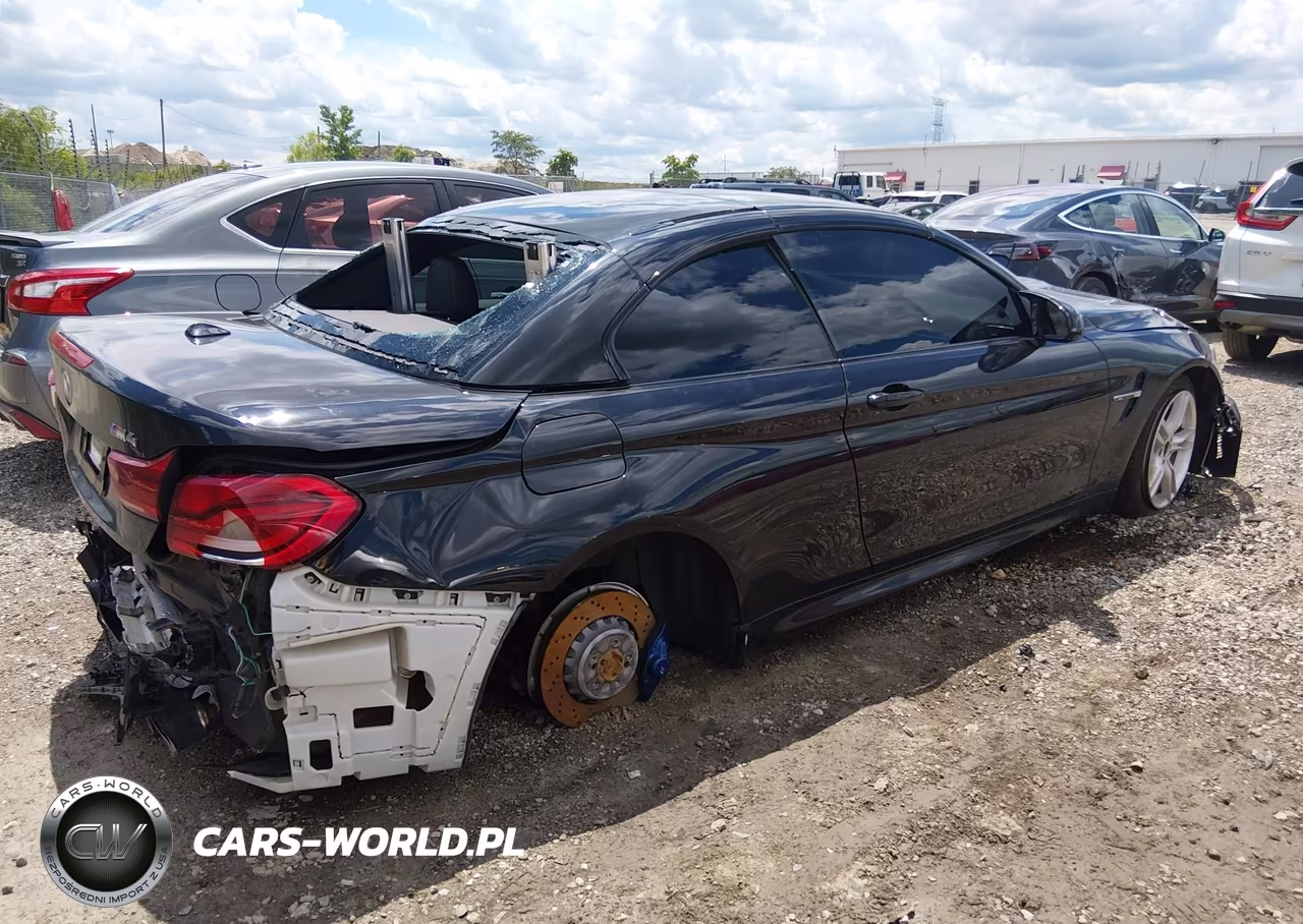 2015 BMW M4 VIN:WBS3U9C54FJ967932 - 4