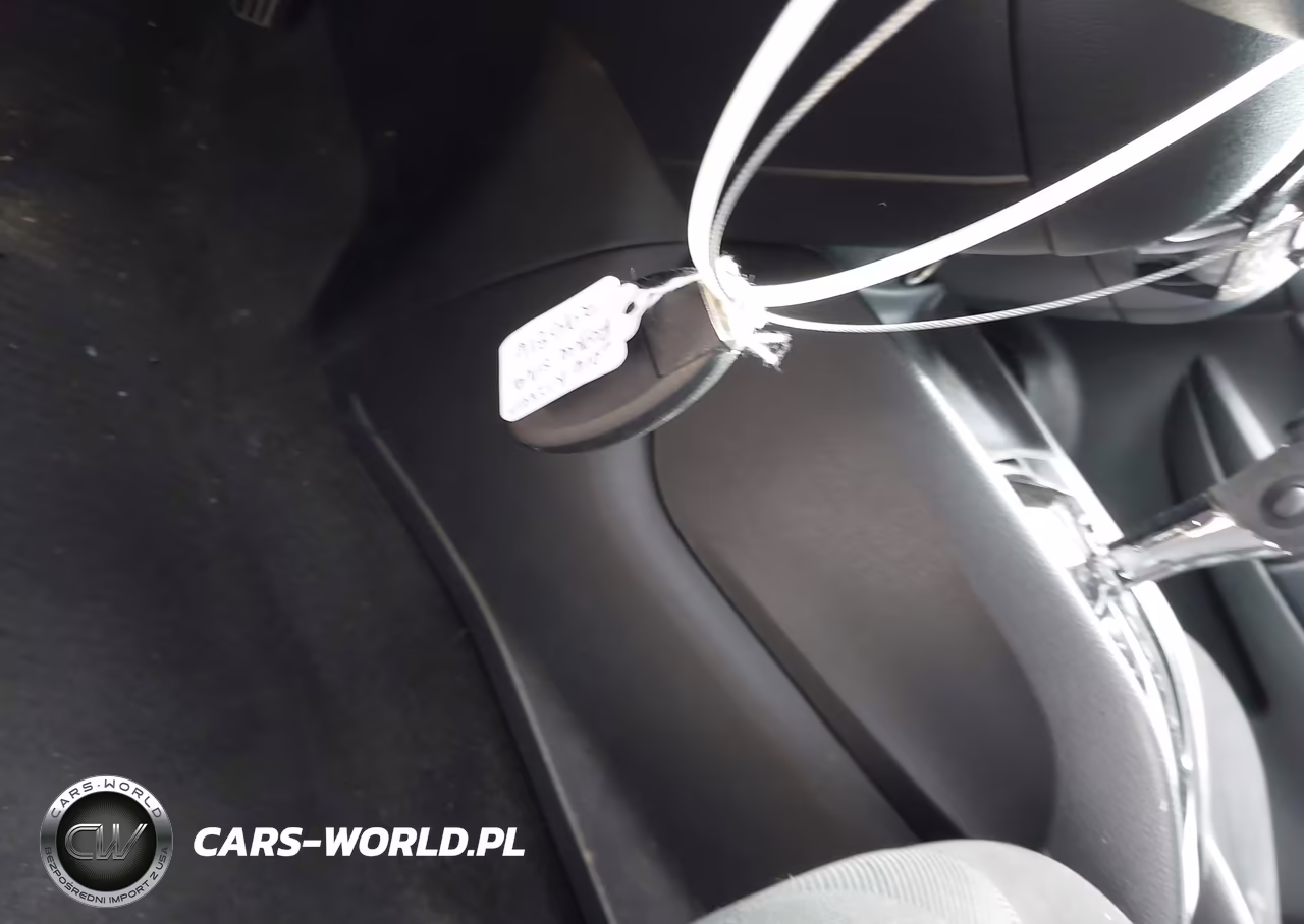 2016 Nissan Rogue Sv VIN:KNMAT2MT1GP668967 - 11