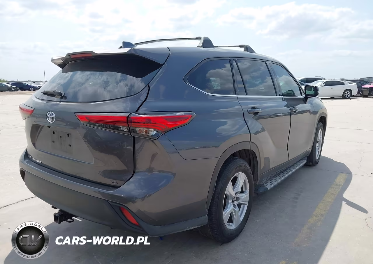2021 Toyota Highlander Le VIN:5TDZZRAH9MS534820 - 4