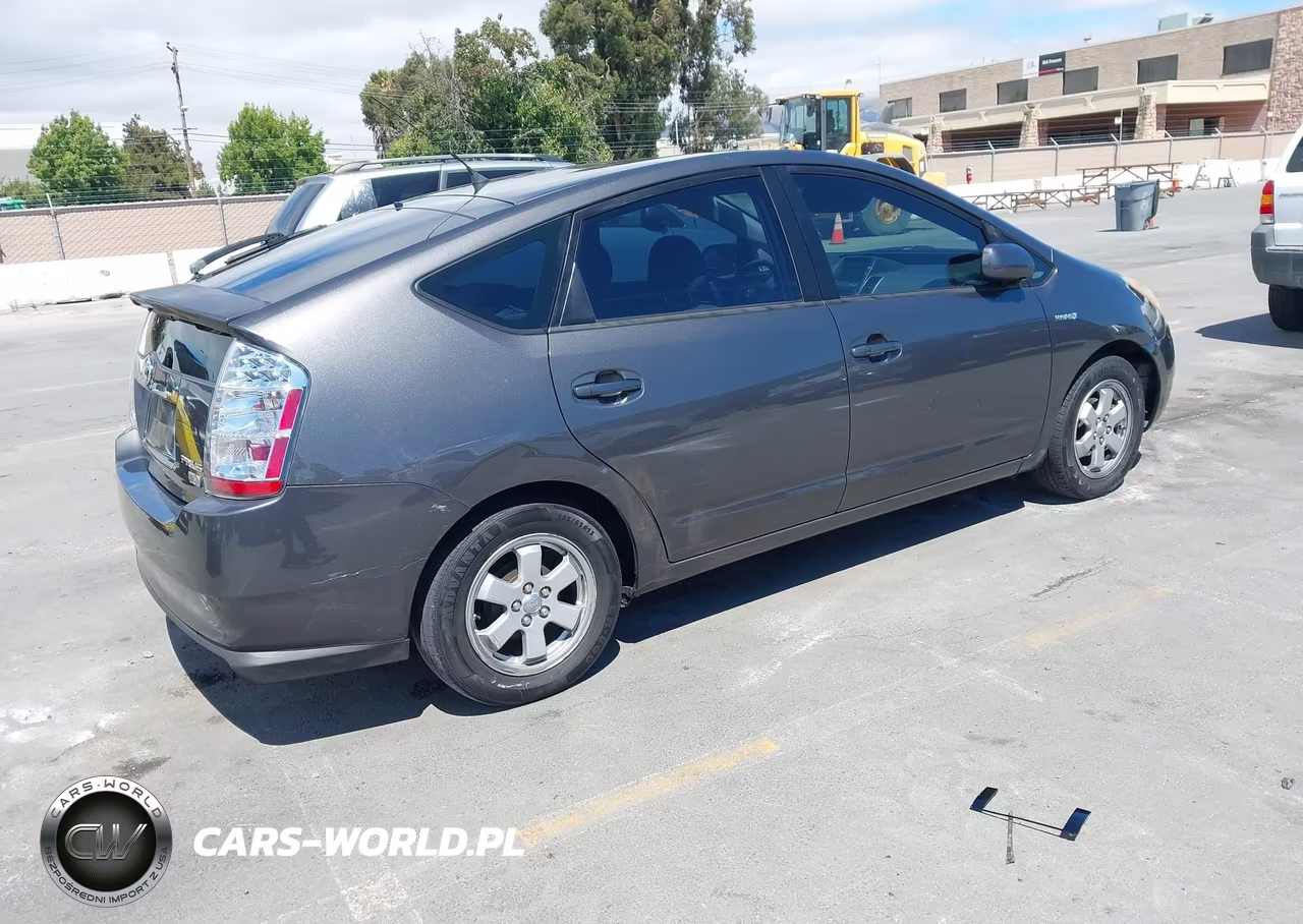 2007 Toyota Prius VIN:JTDKB20UX73204153 - 4