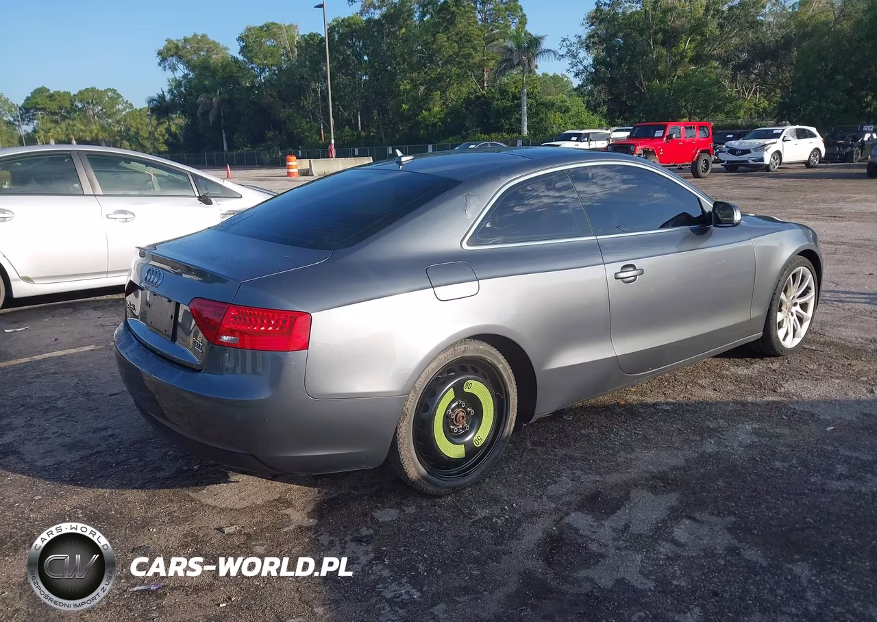 2014 Audi A5 2.0T Premium VIN:WAULFAFR4EA014182 - 4