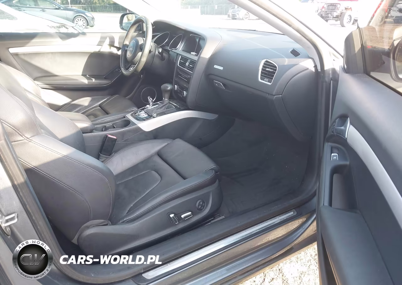 2014 Audi A5 2.0T Premium VIN:WAULFAFR4EA014182 - 5
