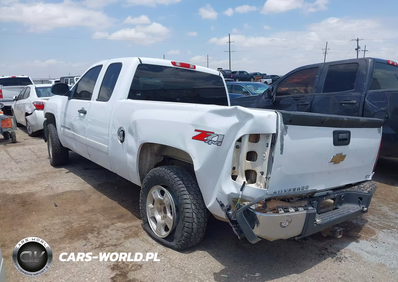 2008 Chevrolet Silverado 1500 Lt1 VIN:2GCEK19J581116733 - 3