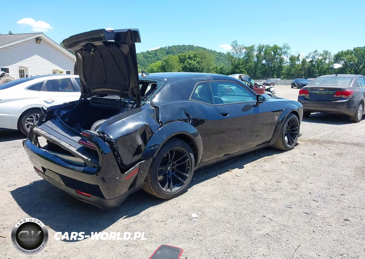 2023 Dodge Challenger R-T Scat Pack Widebody VIN:2C3CDZFJ8PH634415 - 4