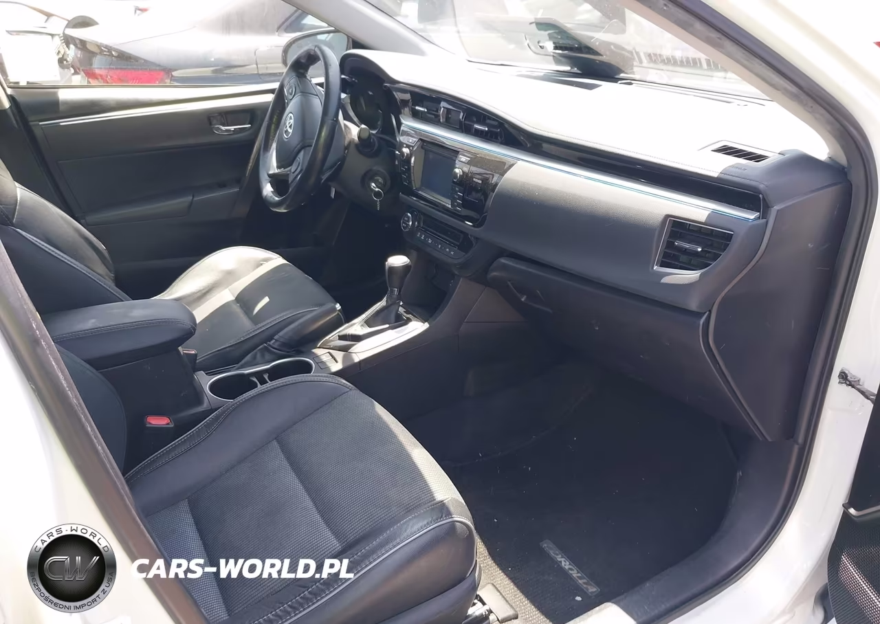 2015 Toyota Corolla S Plus VIN:5YFBURHE9FP276547 - 5