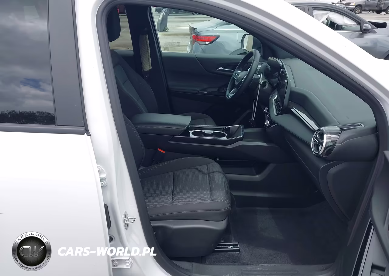 2025 Chevrolet Equinox Fwd Lt VIN:3GNAXHEG6SL243801 - 5